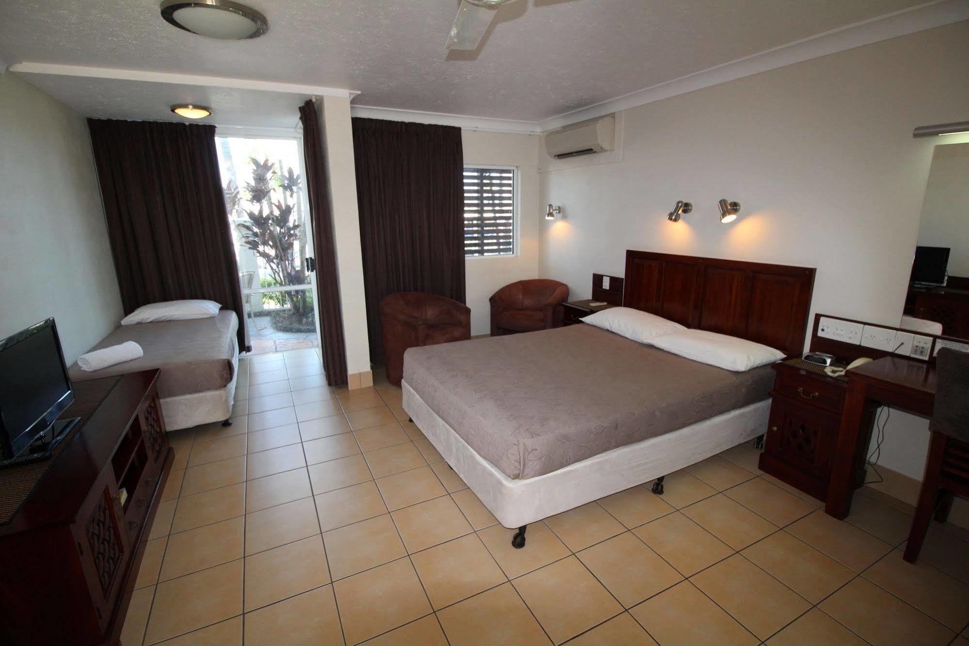 Endeavour Inn Emu Park المظهر الخارجي الصورة